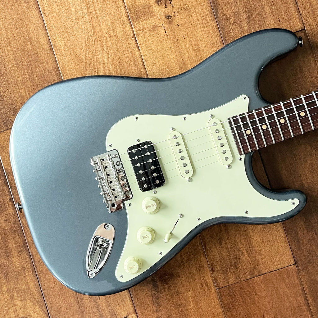 Suhr Classic S Antique Vintage Limited Edition HSS Charcoal Frost