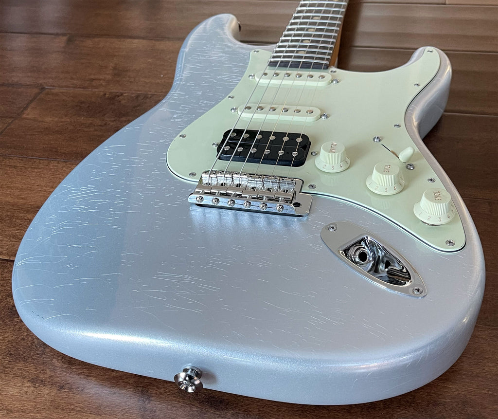 モ*ー様 Suhr Classic S Antique HSS SFG Suhr Classic S Antique Vintage Limited Edition HSS Firemist Silver