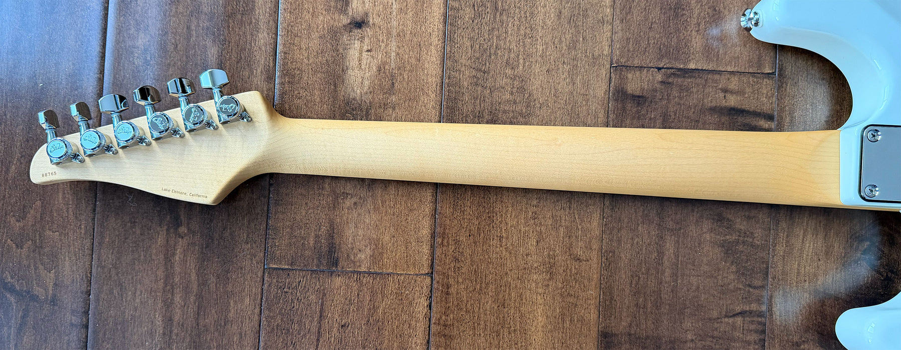 Suhr Classic S Antique Electric Guitar Olympic White Rosewood Neck 88765