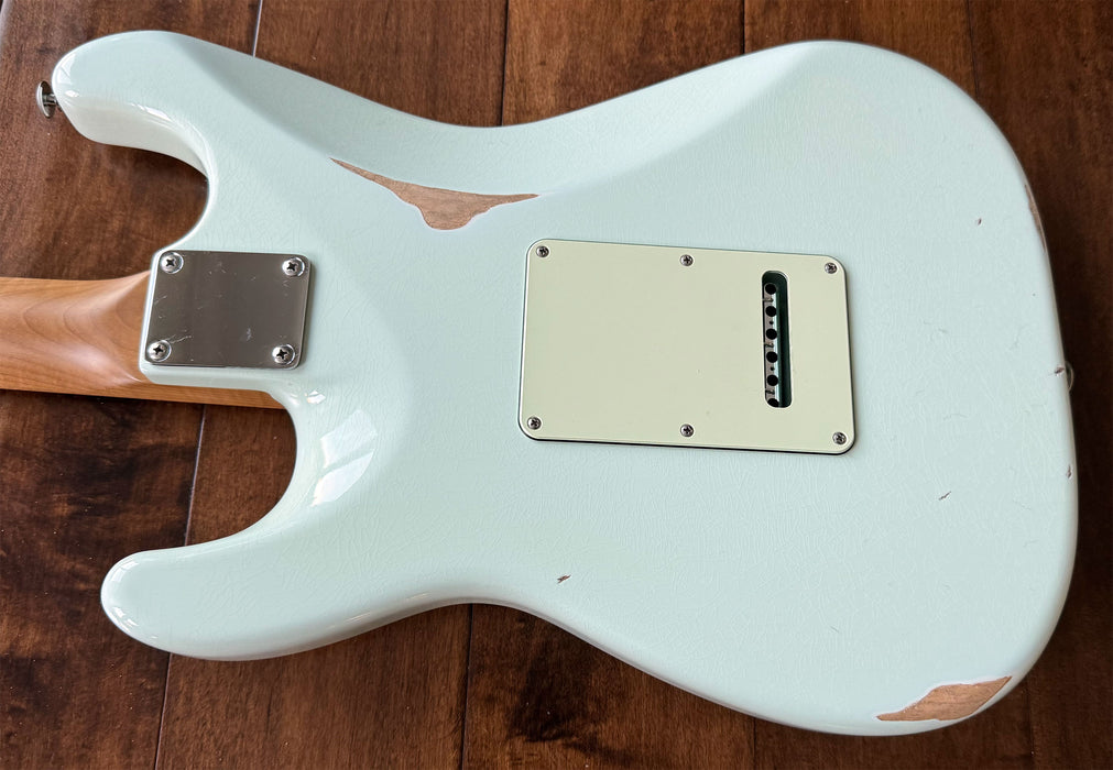 Suhr Ian Thornley Signature HSH Classic S Antique Sonic White 83250