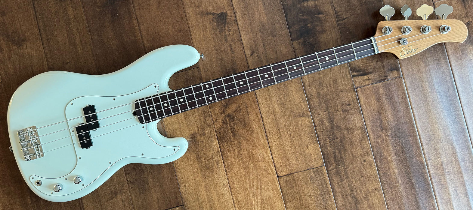 Suhr Classic P Electric Bass Guitar Olympic White 76842