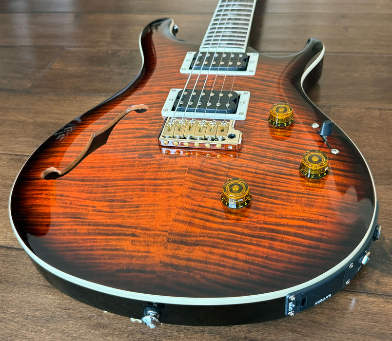 PRS SE Custom 24 Semi-Hollow Piezo Orange Tiger Smokeburst CTIG086470