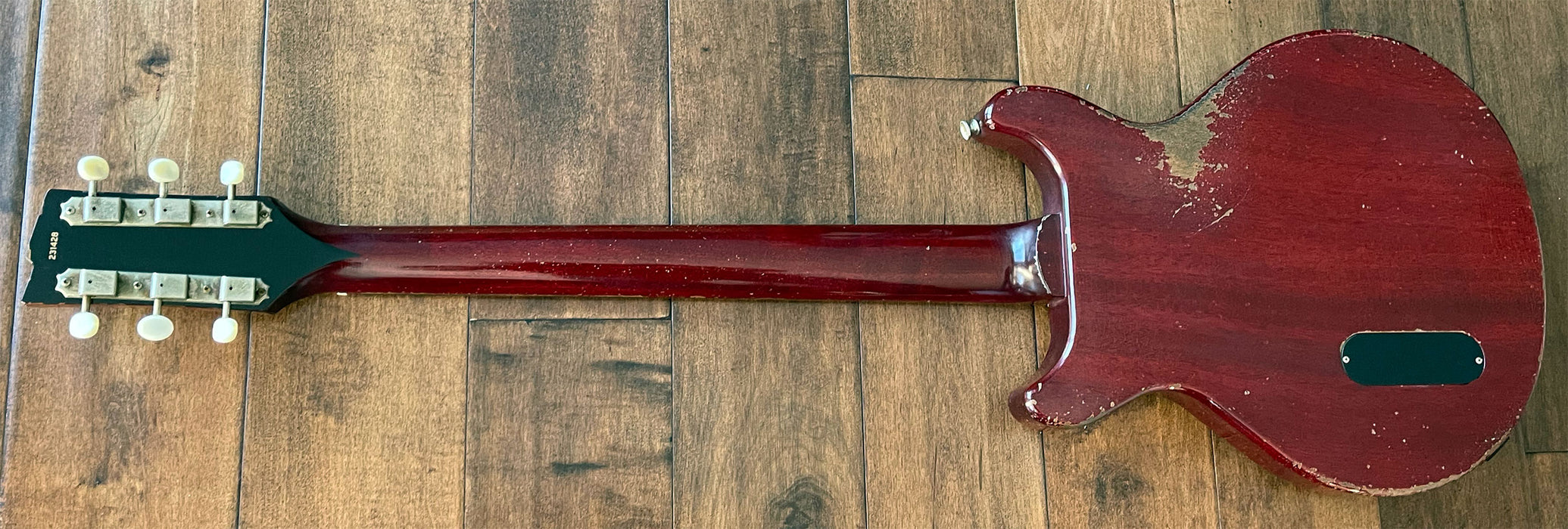 Rock N Roll Relics Thunders II DC Electric Guitar Aged Cherry 231428