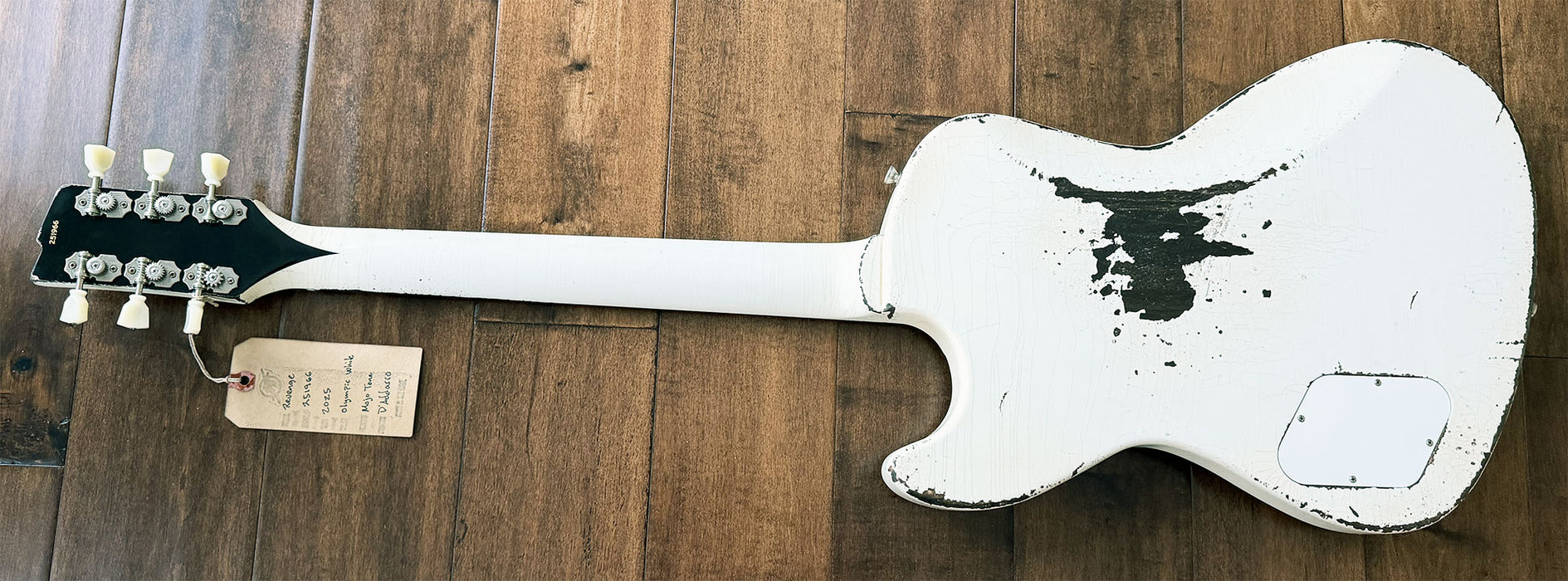 Rock N Roll Relics Revenge Modern Offset Electric Guitar Aged Olympic White 251966