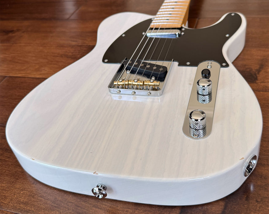 Suhr Custom Classic T Antique Electric Guitar Trans White Maple Neck 87821