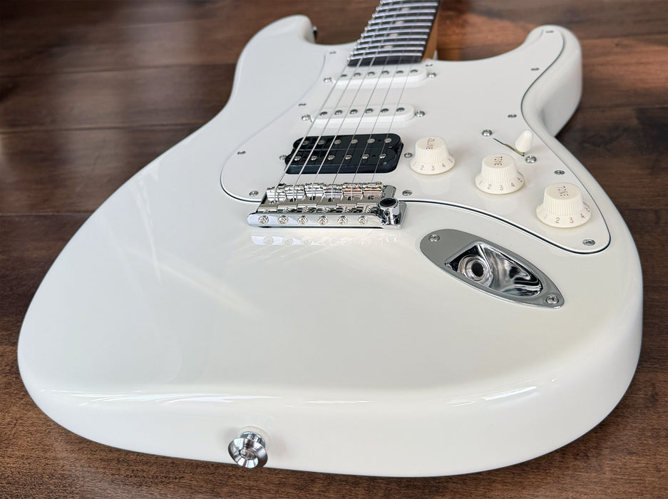 Suhr Classic S Antique Electric Guitar Olympic White Rosewood Neck 93572
