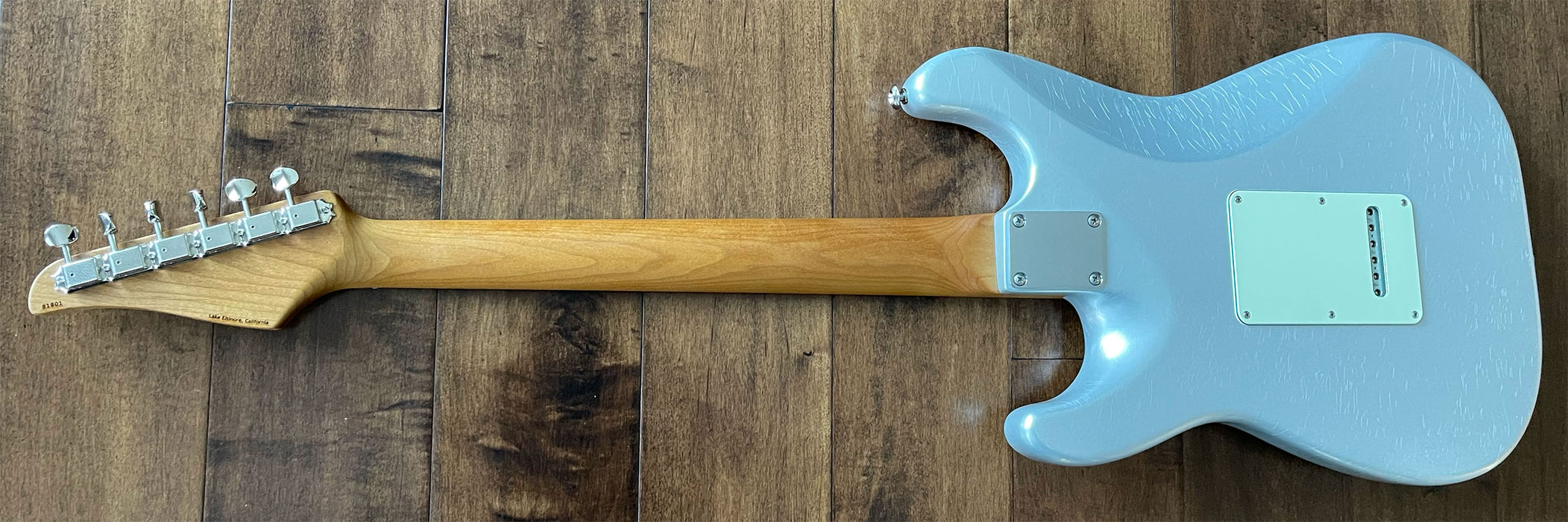 Suhr Classic S Antique Vintage Limited Edition HSS Firemist Silver 81801