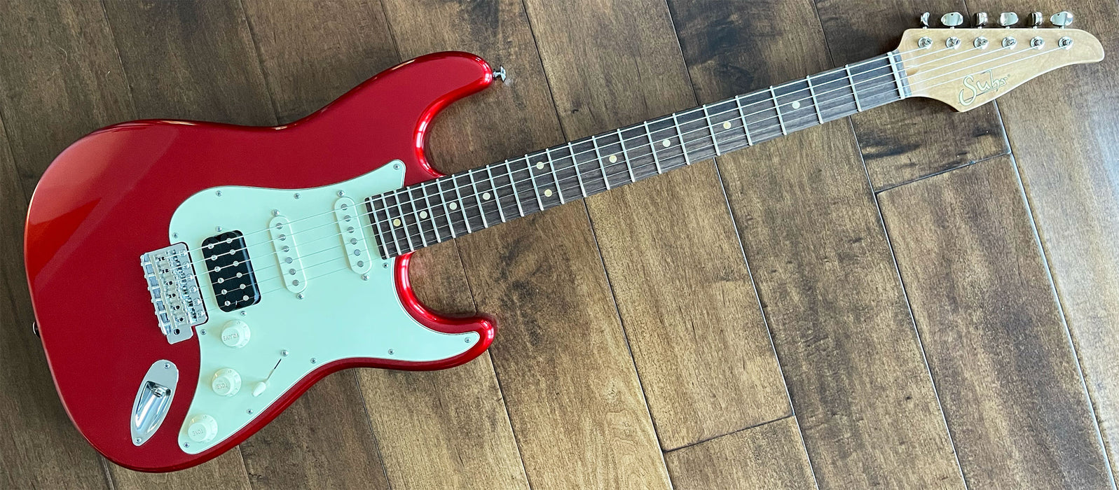 Suhr Classic S Antique Vintage Limited Edition HSS Candy Apple Red 81796