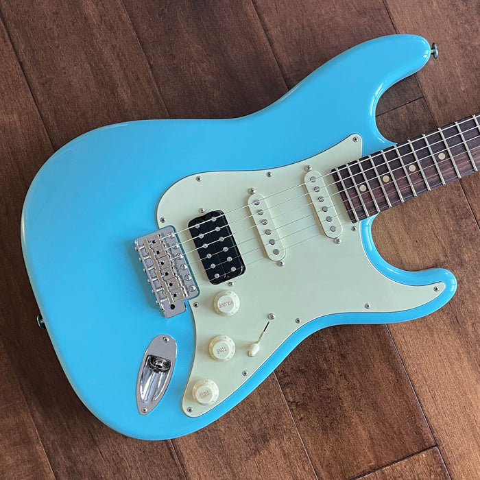 Suhr Classic S Antique Vintage Limited Edition HSS Daphne Blue 81798