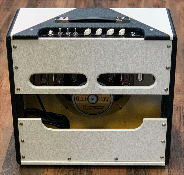 Divided By 13 CCC 9/15 Combo Amplifier