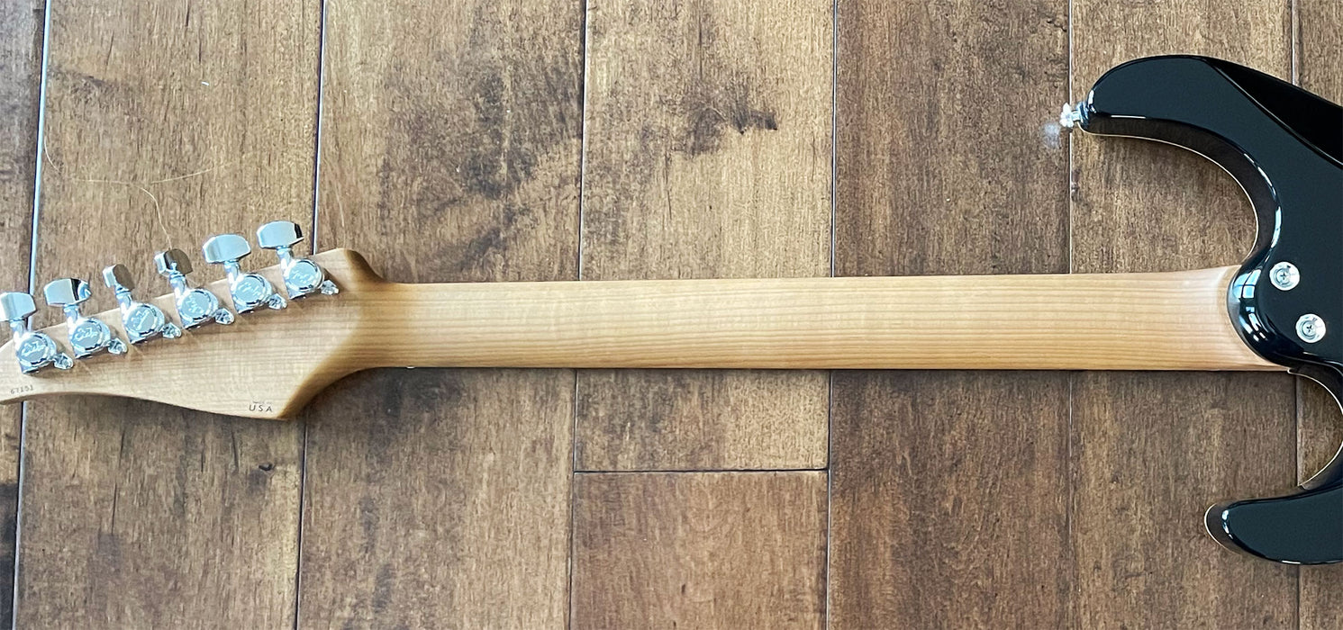 Suhr Custom Modern Plus Trans Teal Flame Roasted Maple Ziricote Neck 67151