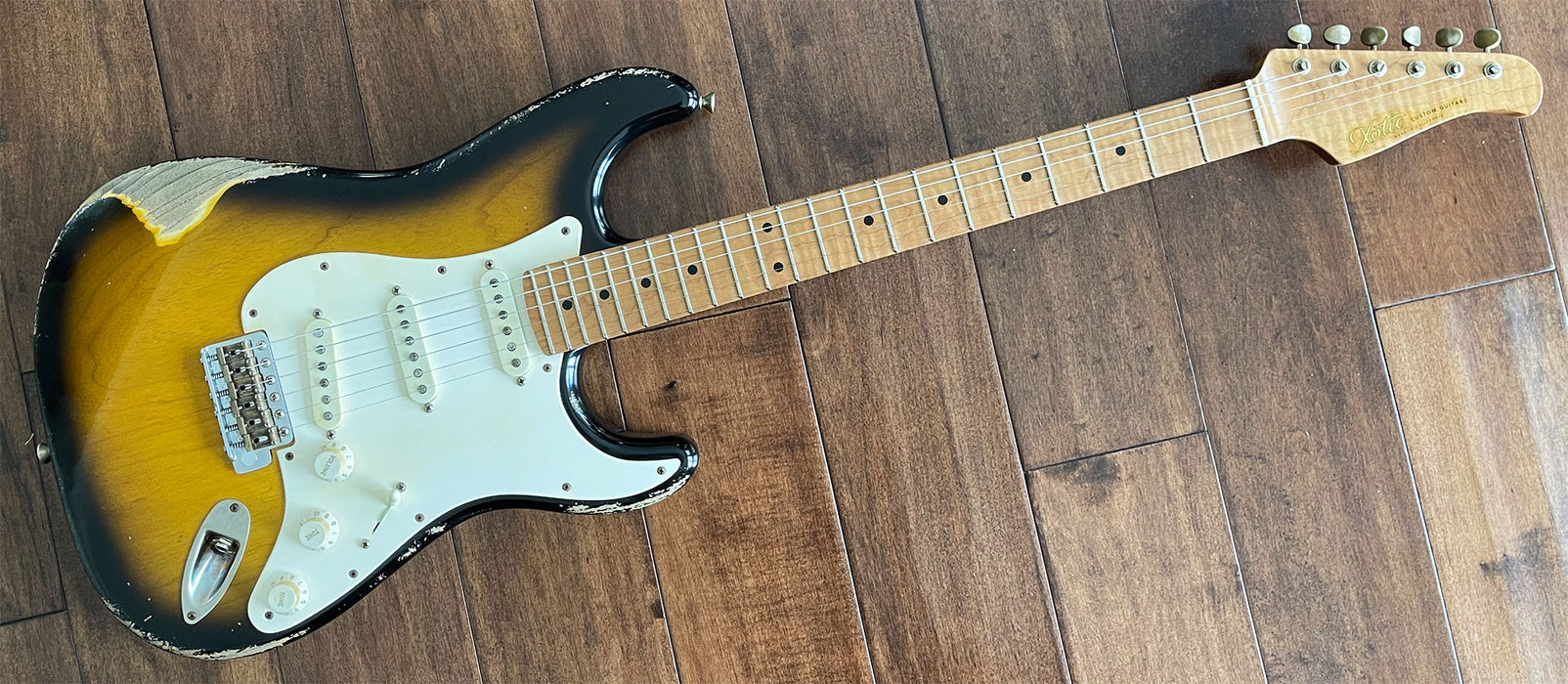 Xotic California Classic XSC-1 Electric Guitar 2-Tone Sunburst 2531