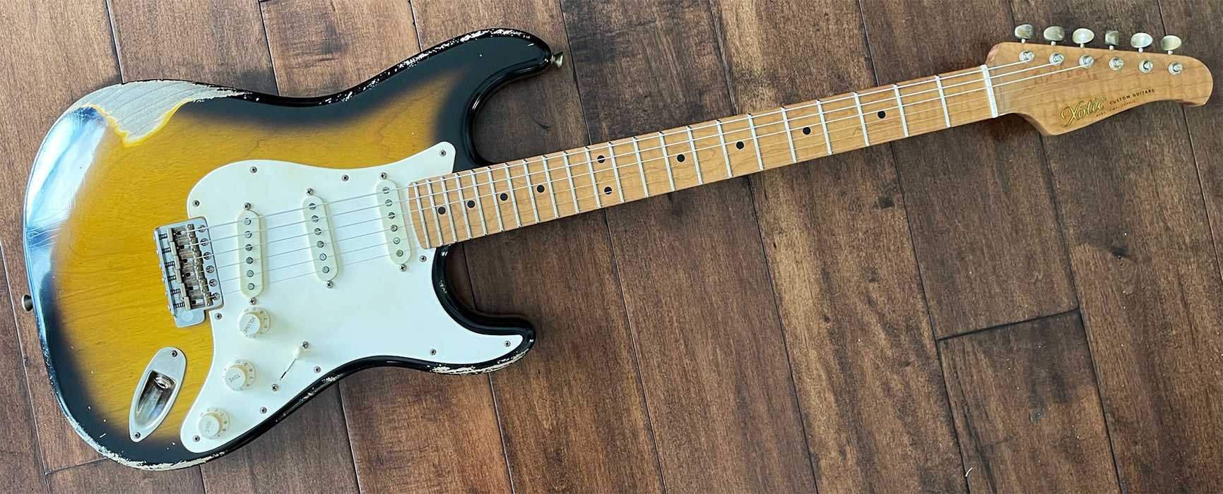 Xotic California Classic XSC-1 Electric Guitar 2-Tone Sunburst 2531