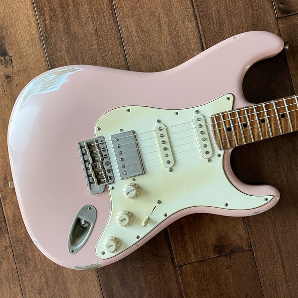 ギター XOTIC XCS-2 shell pink medium Aged A class of it's own! The Xotic XSC 2 Lightly Aged in Shell Pink